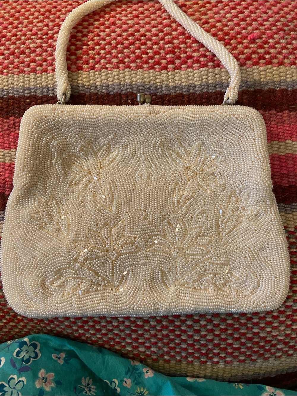 Beaded Cream Evening Handbag with Floral Motif